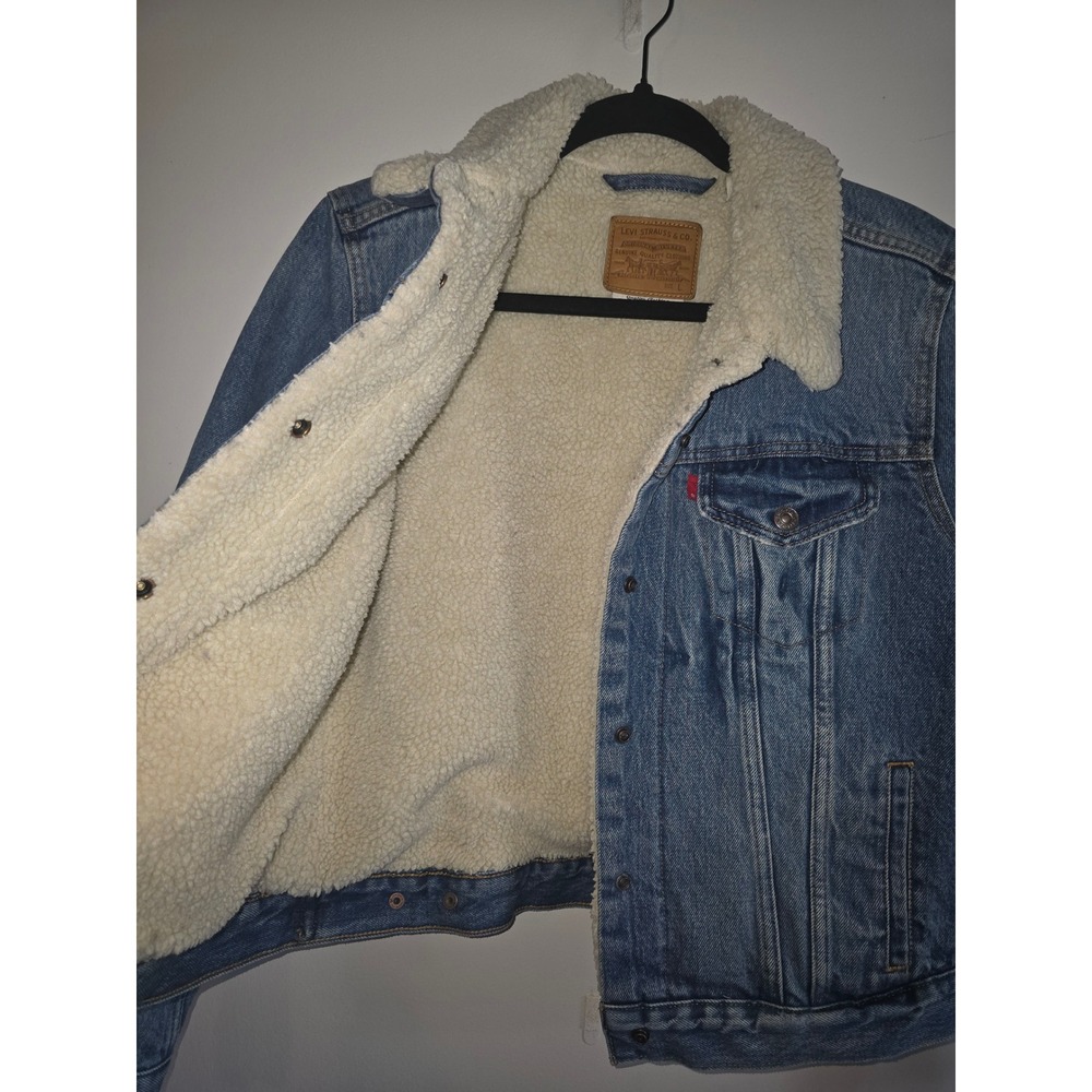 Levis Premium Womens Sherpa Trucker Jacket Medium Wash Denim Blue Size L